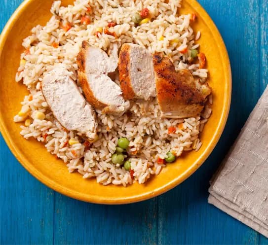 Orez cu legume și curcan