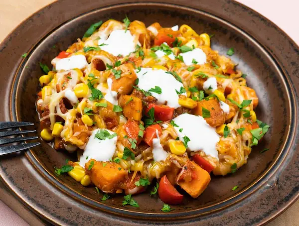 Cartof dulce copt cu brânză și broccoli