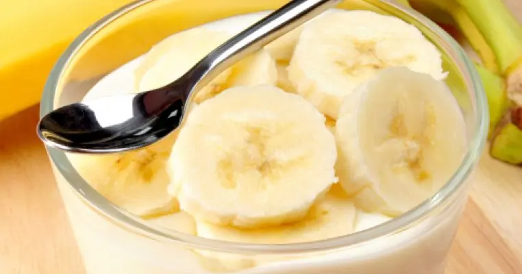 Felii de banană cu iaurt