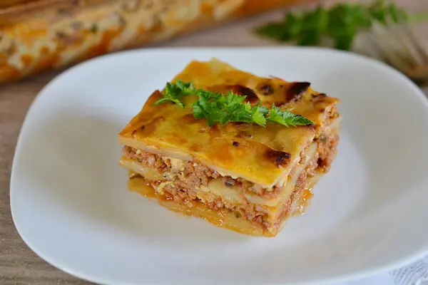 Musaca de cartofi cu carne tocată